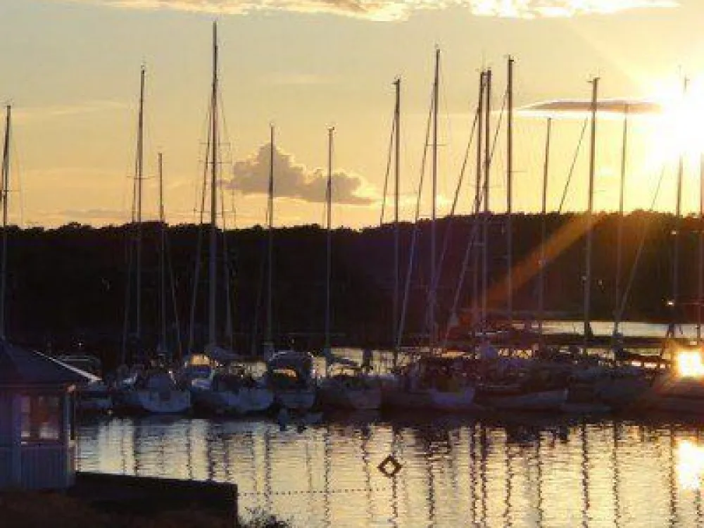 Sandvik Gästhamn & Camping