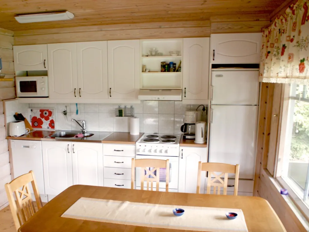 Holmströms stugor, stuga 021764