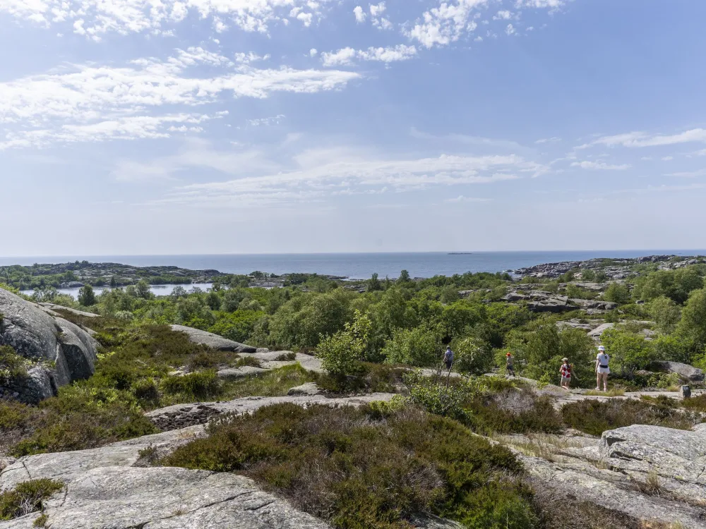 Kalen 7 km – Bronze Age and war ruins