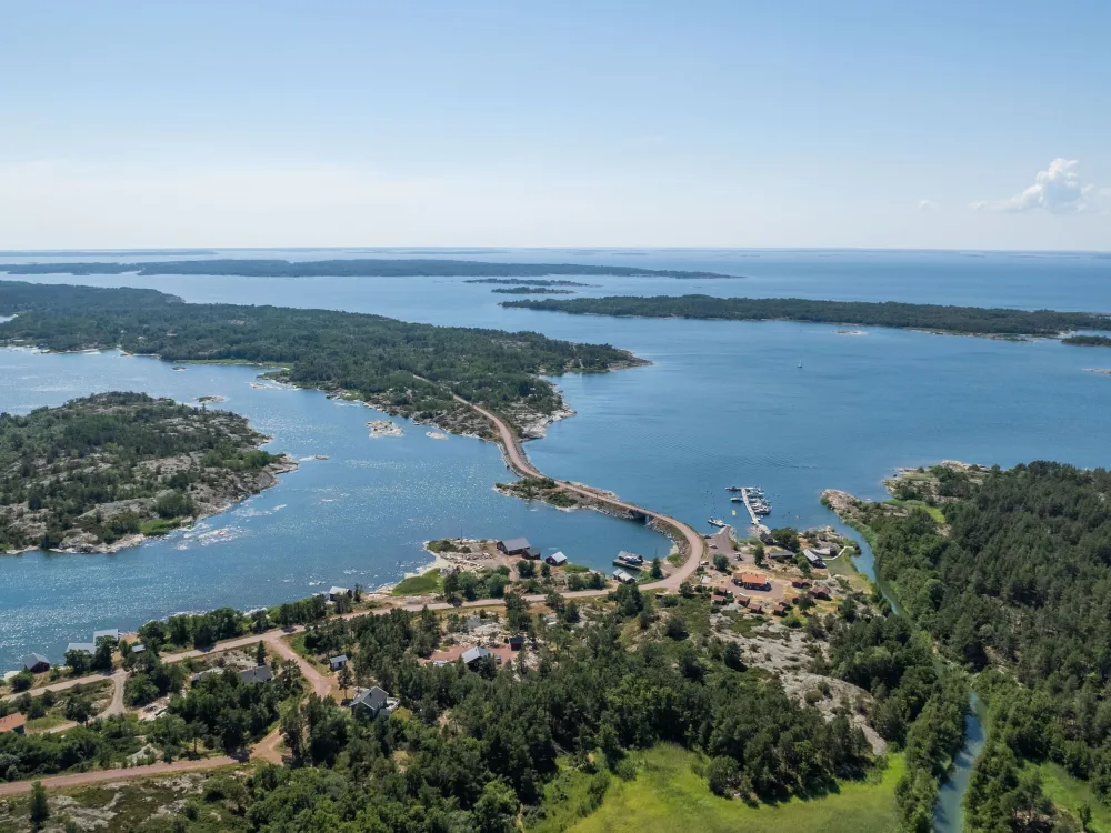 Kumlinge åttan 12,5 km – keskiaikainen kirkko ja saaristoluontoa
