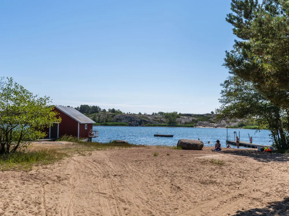 Kumlinge åttan 12,5 km – keskiaikainen kirkko ja saaristoluontoa