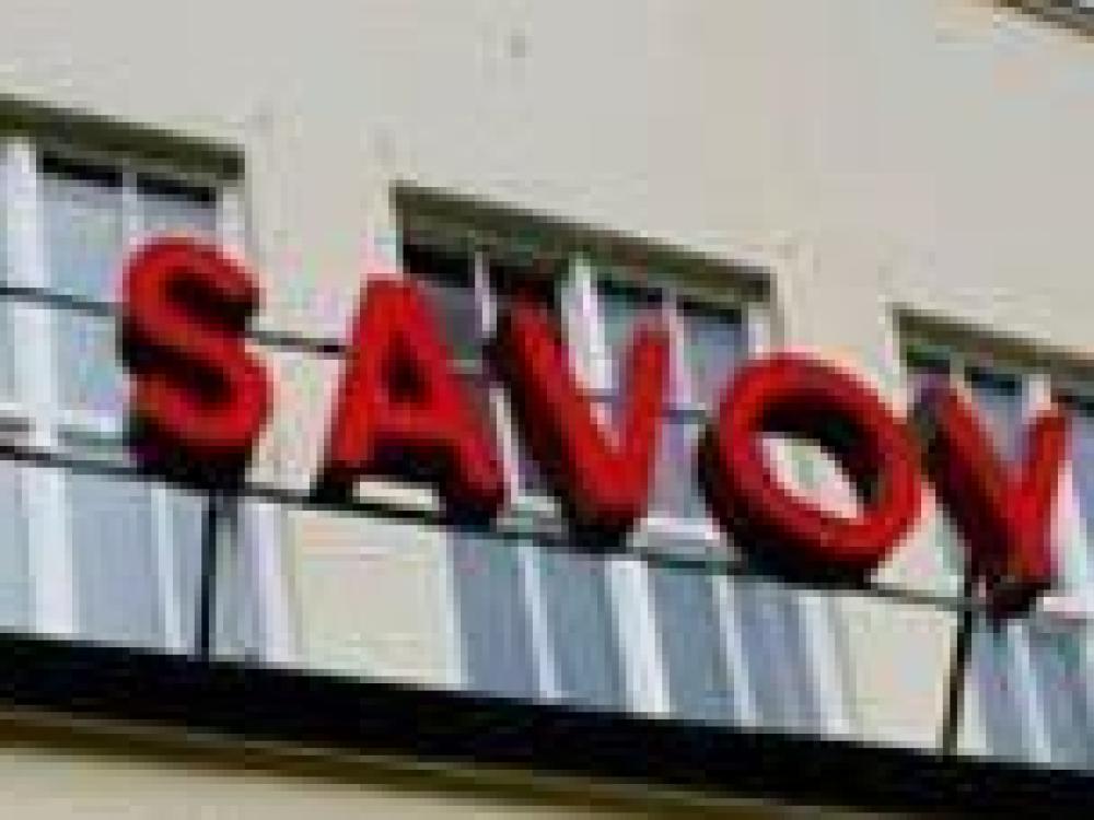 Vad visas på Bio Savoy i Mariehamn idag?