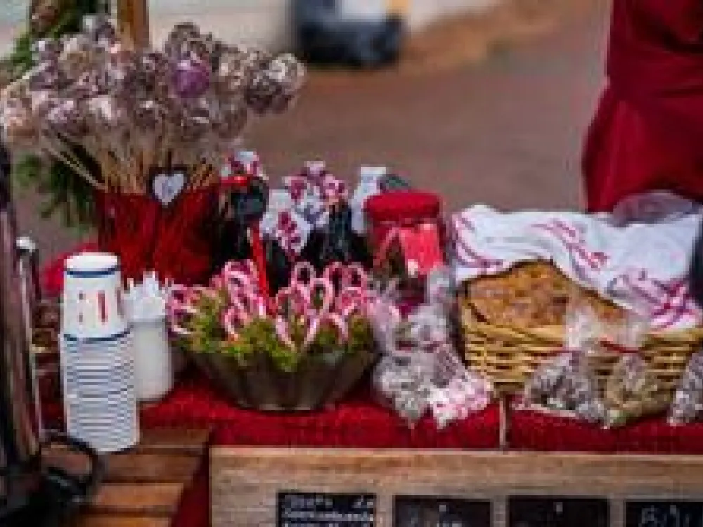 Lillajulmarknad på Jan Karlsgården i Sund