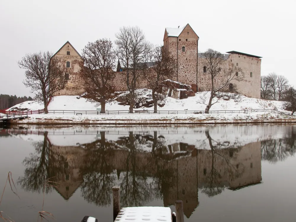 Kastelholm Castle and Prison Museum Vita Björn