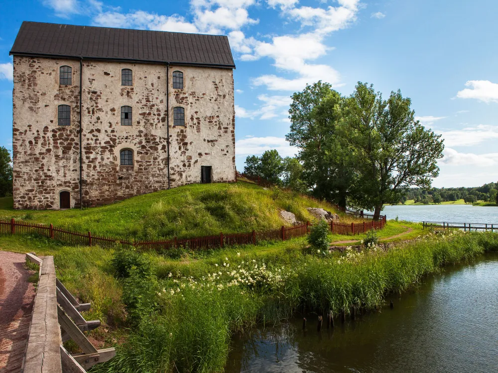 Kastelholm Castle and Prison Museum Vita Björn